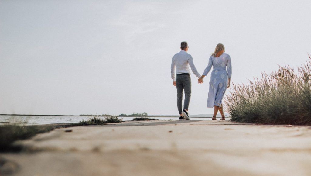 About Us: Beach Couple | Suzanne Polino REALTOR